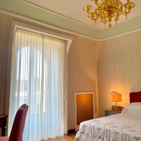 Dimora Del Duomo Hotel *